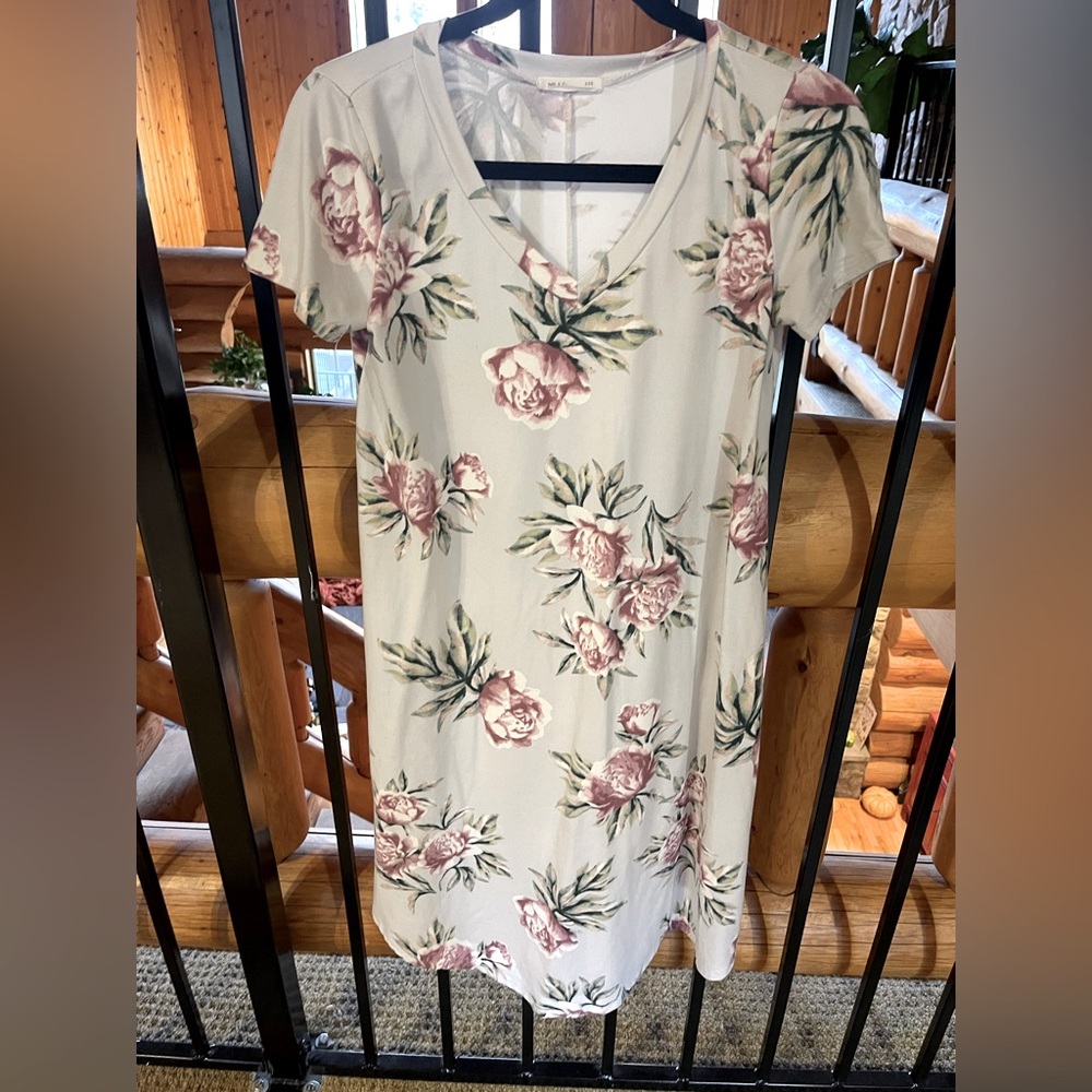 Reb & J 220 maternity dress, size small